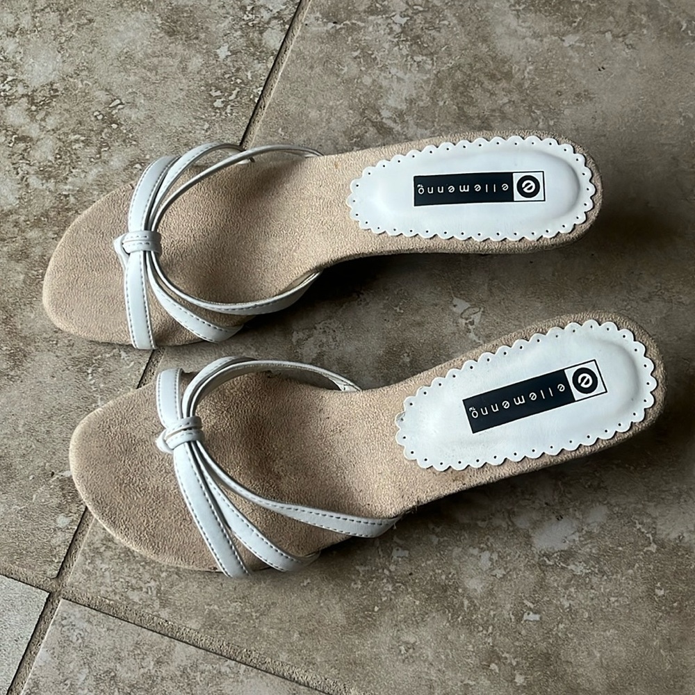 Ellemenno Women's Elegant Cream Tan Sandals